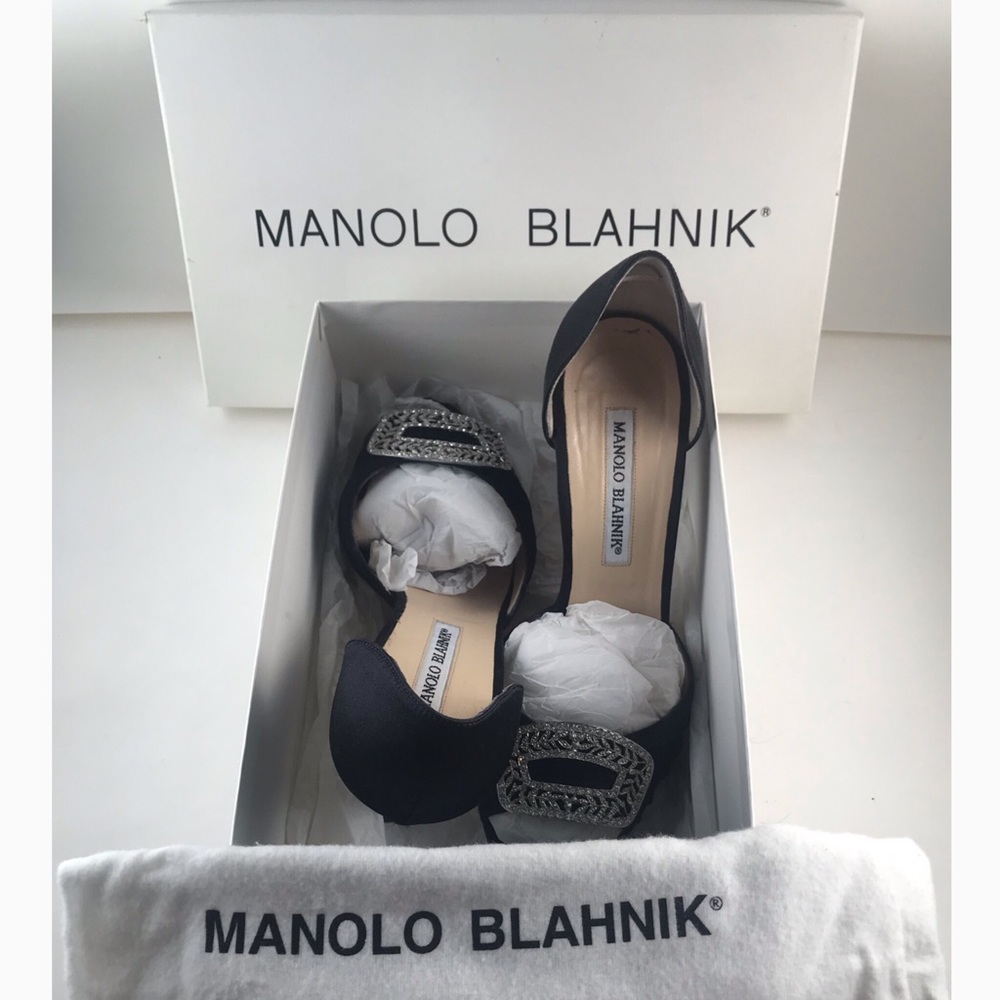 Manolo Blanhnik - C Sedaraby Satin Elick - Picture 3 of 8